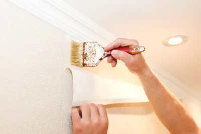 Pose de papier peint à Argentré — revêtements muraux et toiles de verre